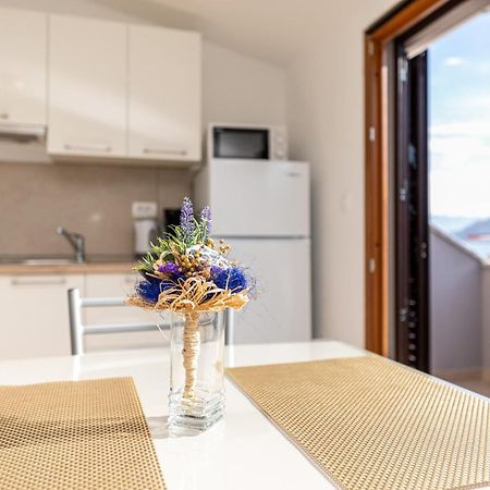 Apartments Crnekovic III Baška Eksteriør billede