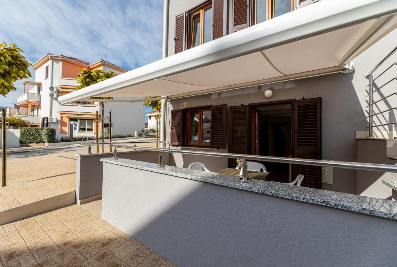 Apartments Crnekovic III Baška Eksteriør billede