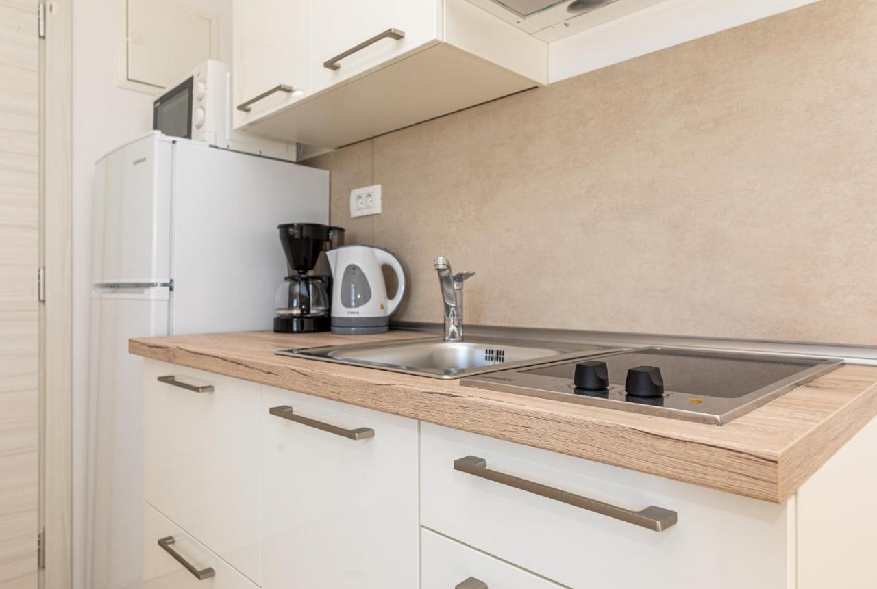 Apartments Crnekovic III Baška Eksteriør billede