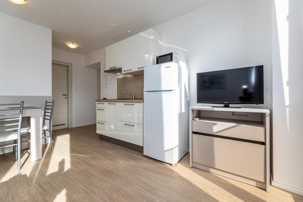 Apartments Crnekovic III Baška Eksteriør billede